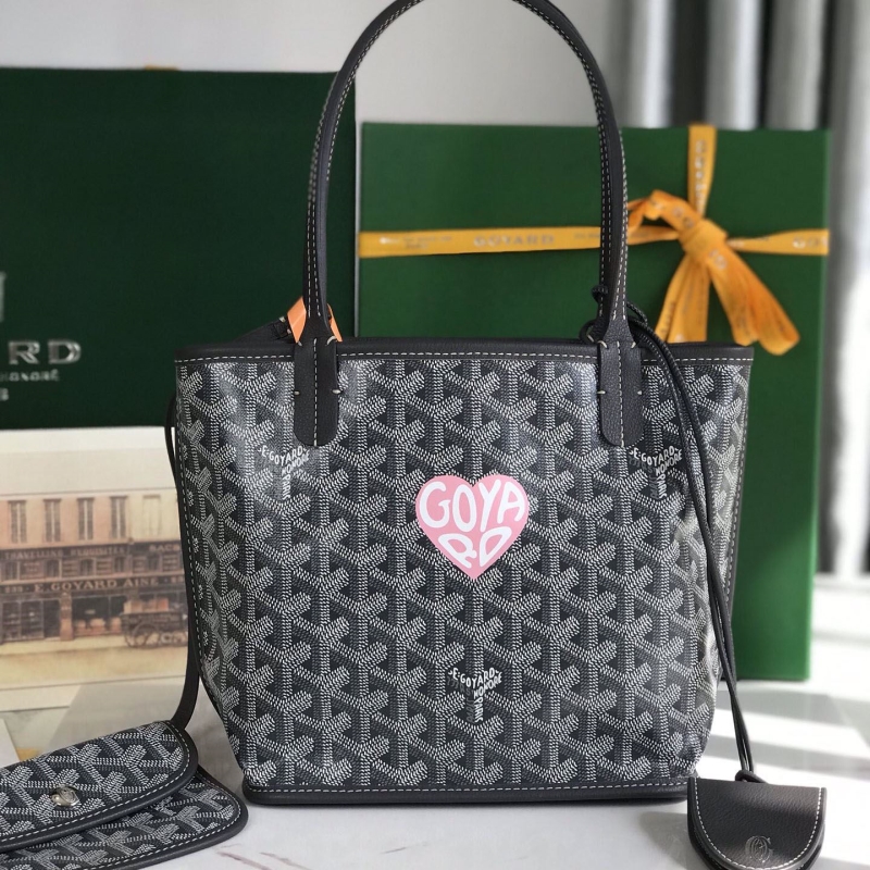 Go*ard shopping bags